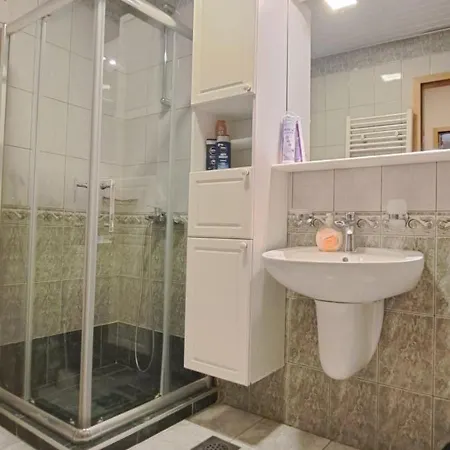 Apartment Golden Delight *