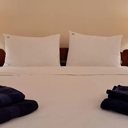 Apartment Golden Delight *